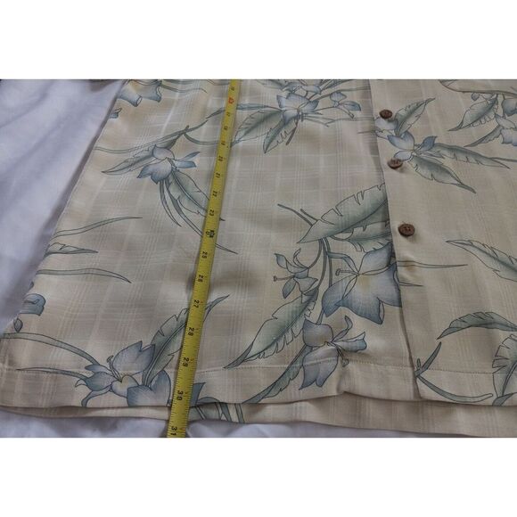 Tommy Bahama Men's XL Hawaiian Floral Original Fit Pure Silk Short Sleeve Shirt‎ - Picture 8 of 15